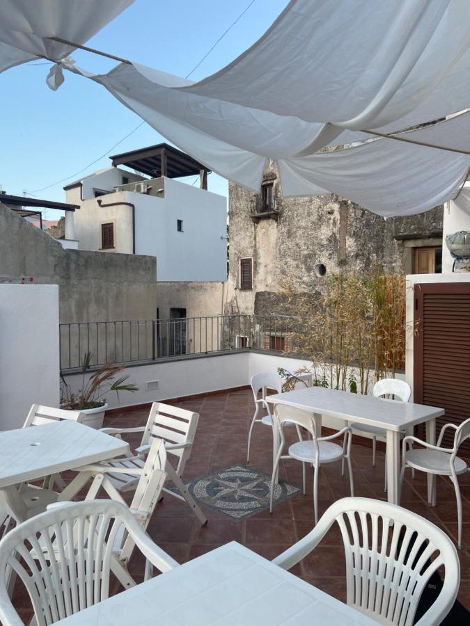 Casa Isabella Loc Turist Br Apartment Lipari  Bagian luar foto