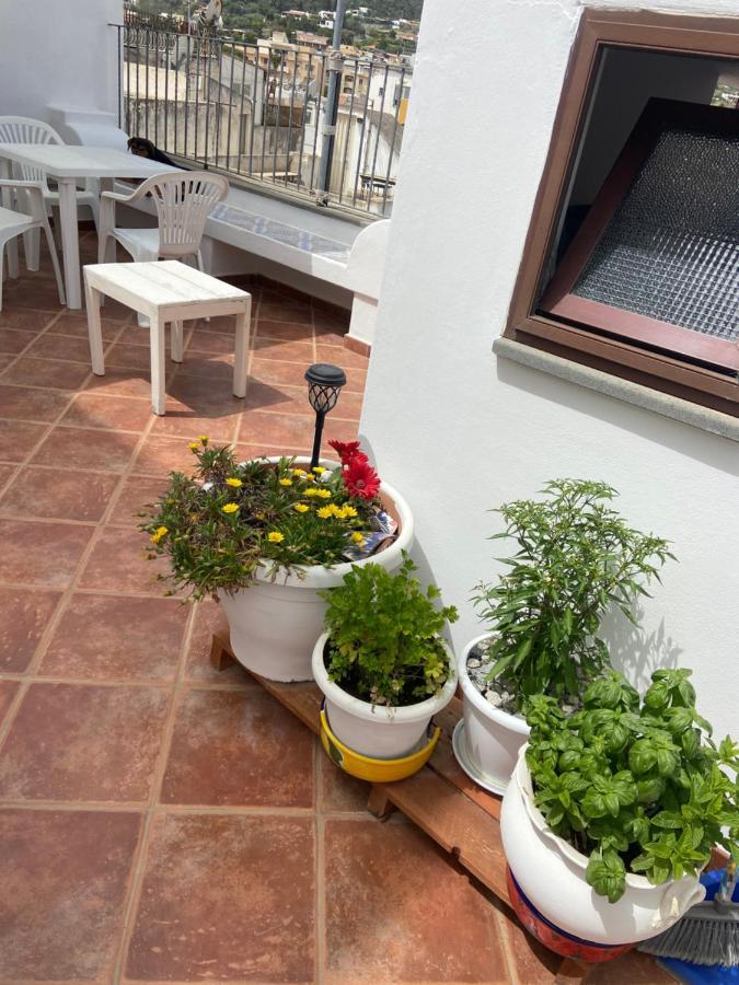 Casa Isabella Loc Turist Br Apartment Lipari  Bagian luar foto