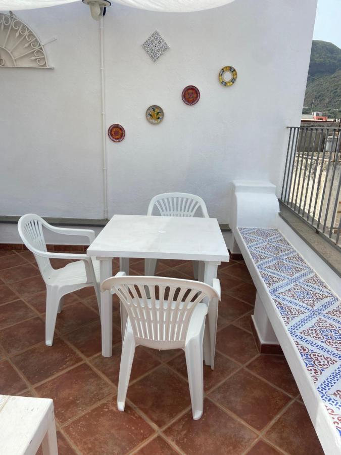 Casa Isabella Loc Turist Br Apartment Lipari  Bagian luar foto