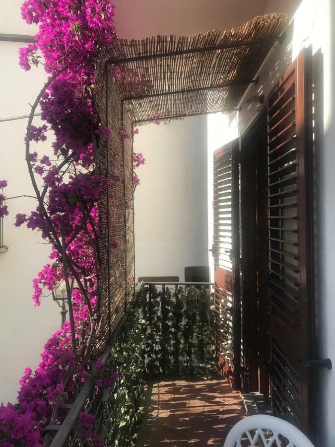 Casa Isabella Loc Turist Br Apartment Lipari  Bagian luar foto